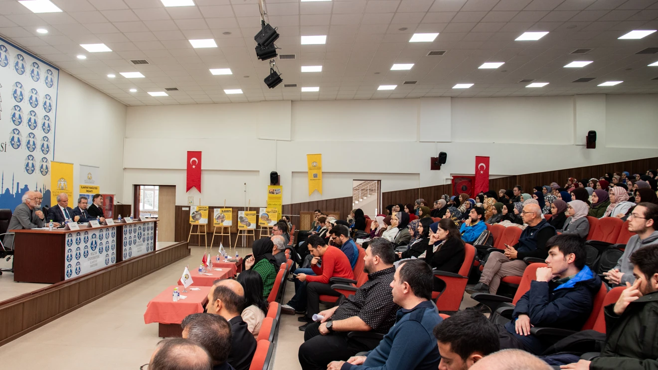 Selçuk Üniversitesinde İslam Alimi Olarak Mevlana anlatıldı